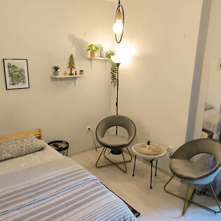 Idea Self Check-in Apartment *